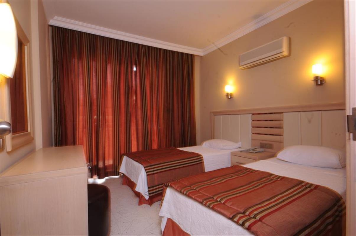 Candan Apart Otel Marmaris